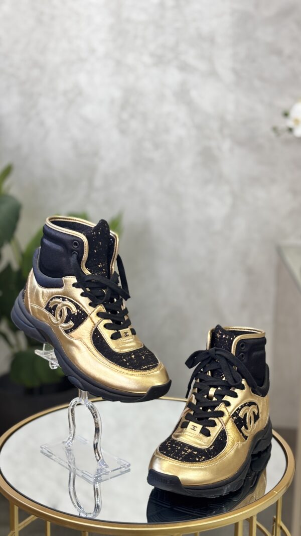 Baskets Chanel T. 38,5