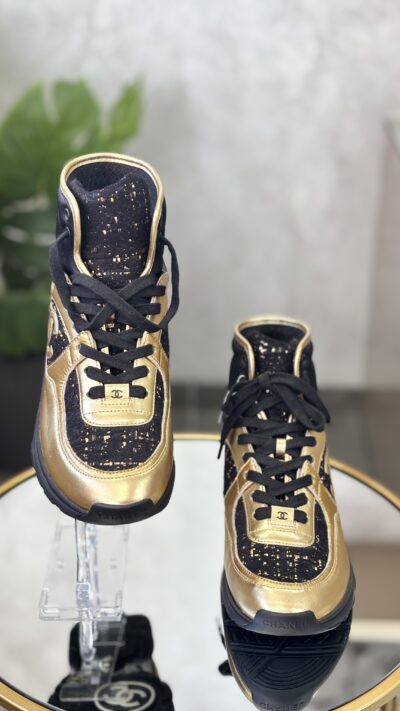 Baskets Chanel T. 38,5