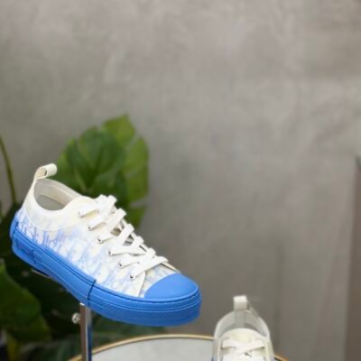 Baskets Dior T.40