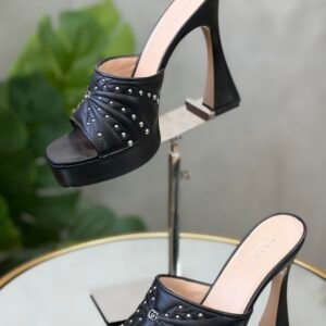 Sandales Gucci T.37,5