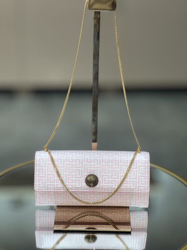 Pochette Balmain