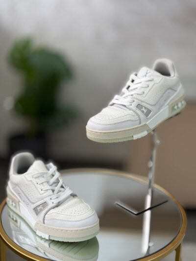 Baskets Louis Vuitton T.3,5/ 37,5