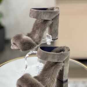 Sandales Aquazzura Vison T.39