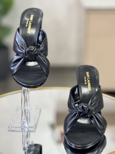 Mules Saint Laurent Bianca T. 38,5