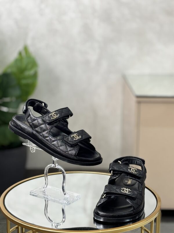 Sandales Chanel T. 38C