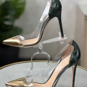 IMG_1937 Escarpins Gianvito Rossi T.38,5