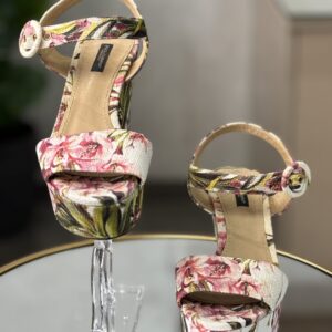 Sandales Dolce & Gabbana T.39