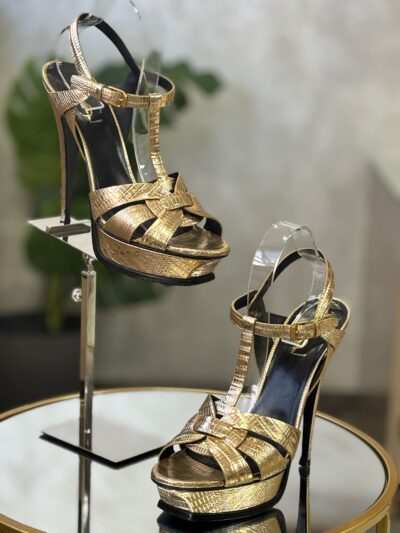 IMG_9665 Sandales Saint Laurent Tribute T.40