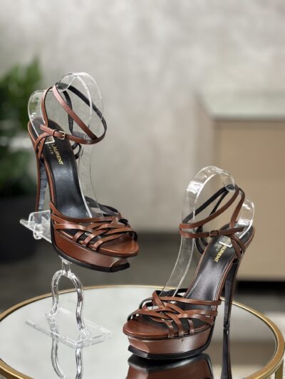 Sandales Saint Laurent T.39,5