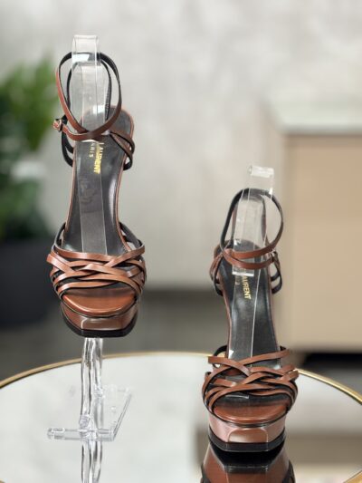 Sandales Saint Laurent T.39,5