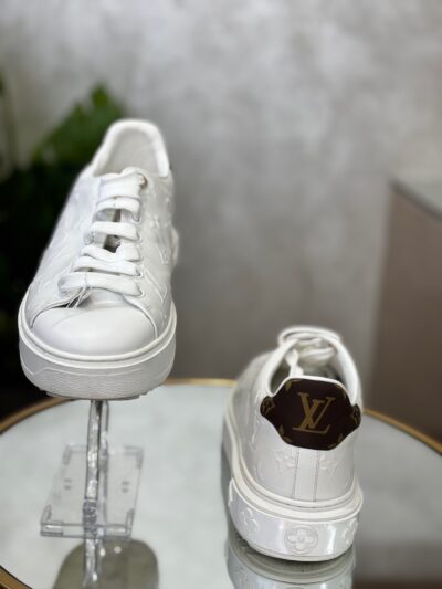 IMG_5791 Baskets Louis Vuitton T.40
