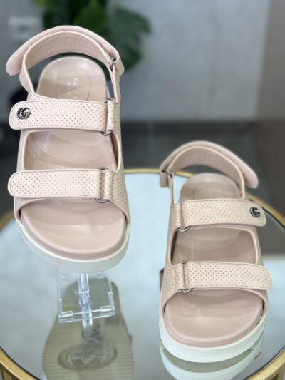 IMG_9869 Sandales Gucci T. 39