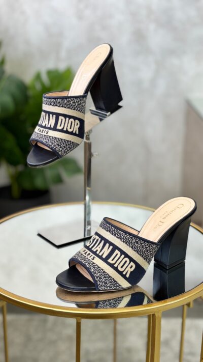 IMG_1229 Sandales Dior T.37,5