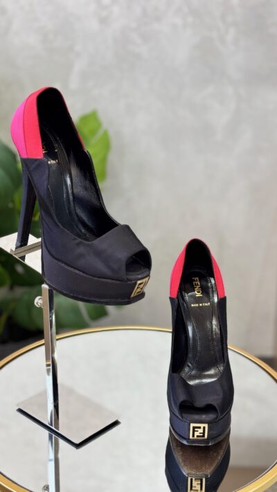 IMG_1405 Escarpins Fendi T.37