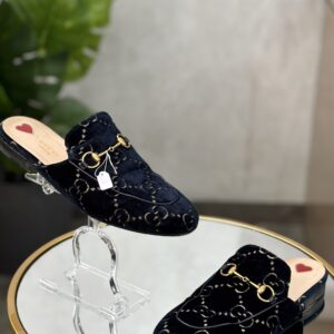 Mules Gucci T.39