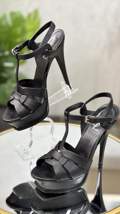 IMG_4424 Sandales Saint Laurent Tribute T.38