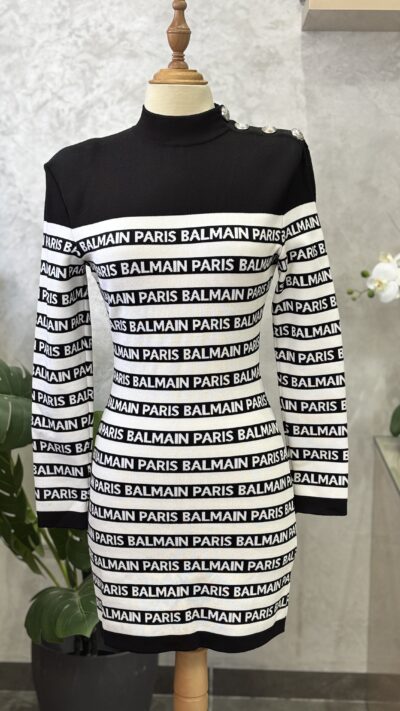 Robe Balmain T. M/38