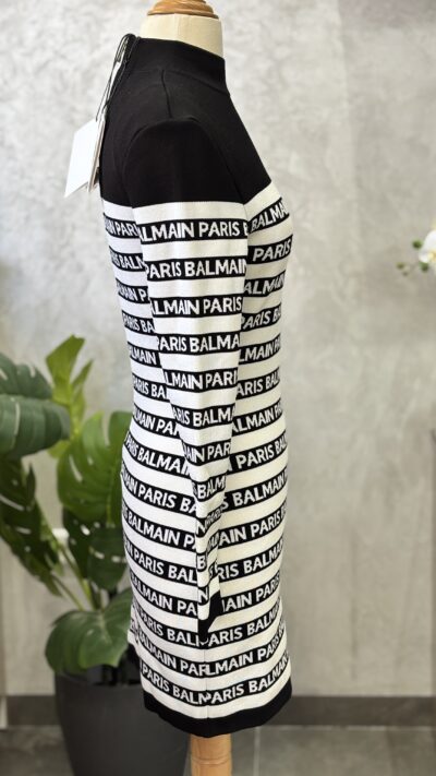 Robe Balmain T. M/38