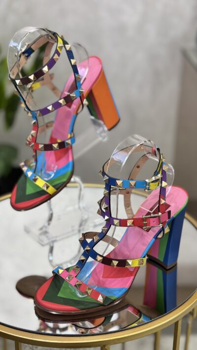 Sandales Valentino T.39