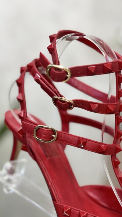 Sandales Valentino T.39