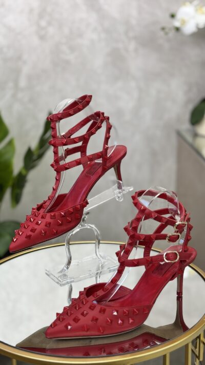 Sandales Valentino T.39