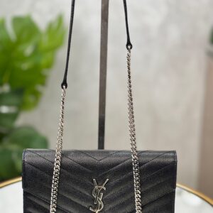 Pochette Saint Laurent
