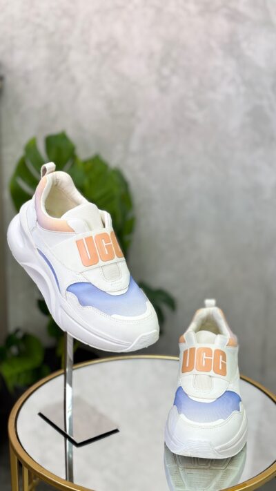 Baskets UGG T.40