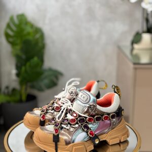 Baskets Gucci T. 38