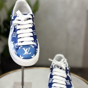 IMG_6712 Baskets Louis Vuitton T.36