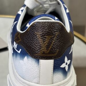 IMG_6714 Baskets Louis Vuitton T.36