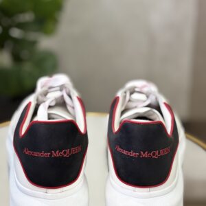 Baskets Alexander McQueen T.44