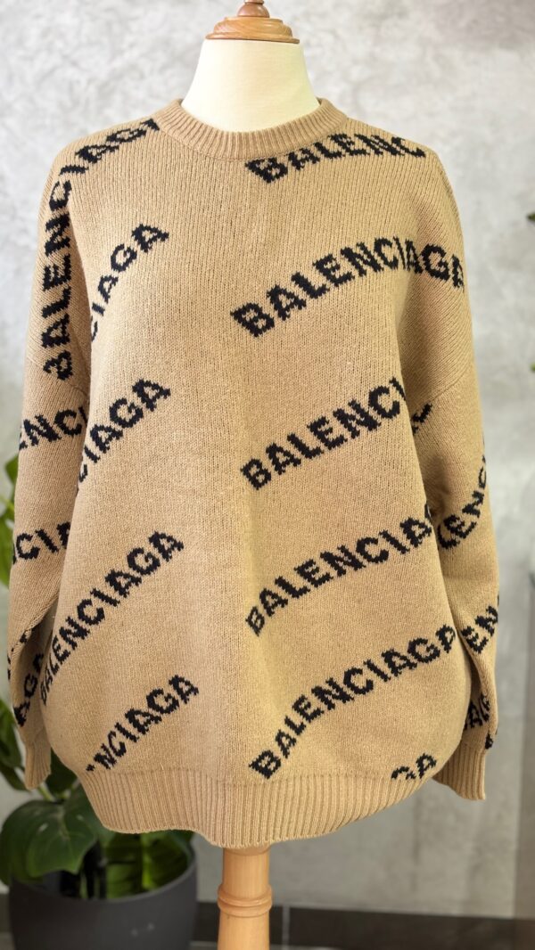 Pull Balenciaga T.S