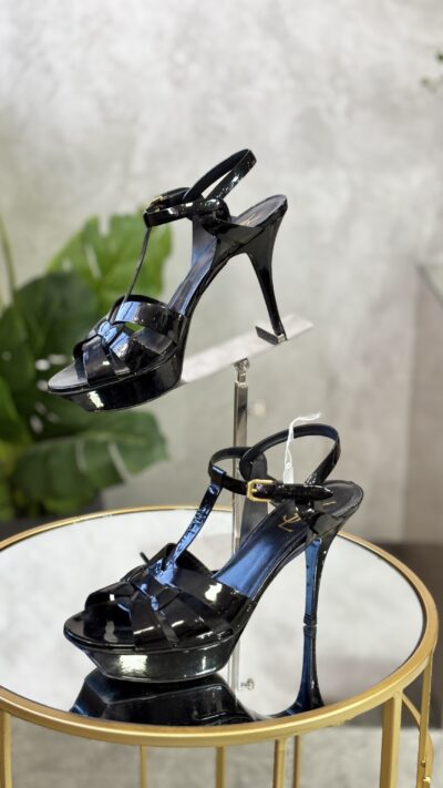 Sandales Saint Laurent Tribute T.39,5