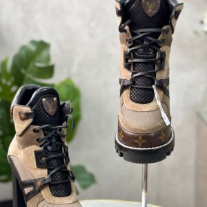 Bottines Louis vuitton T.39