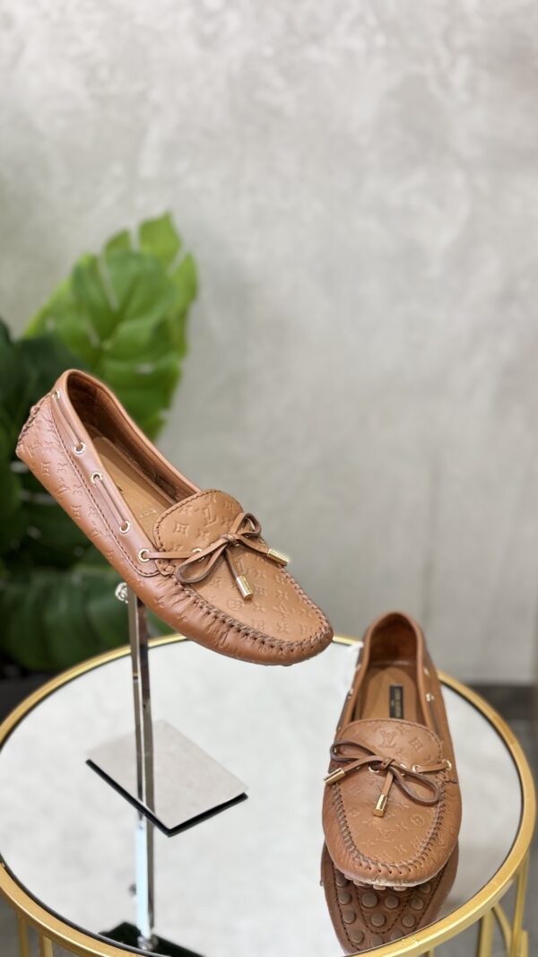 Mocassins Louis Vuitton T.39