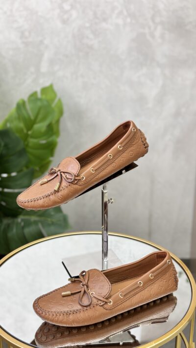 Mocassins Louis Vuitton T.39