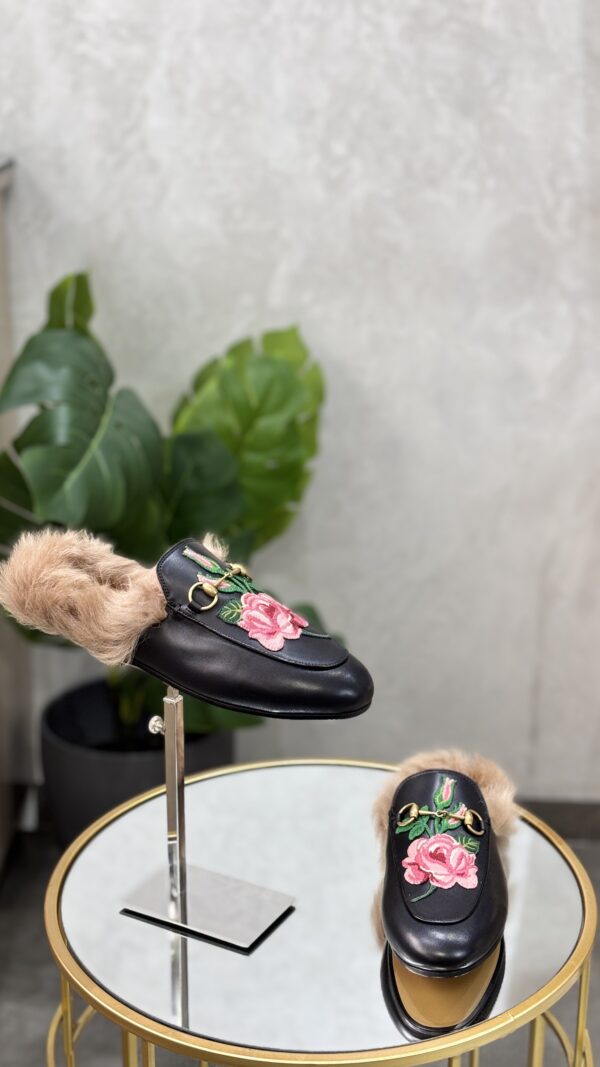 Mules Gucci Princetown T.38