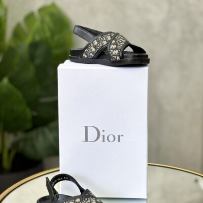 Sandales Dior bb T.22