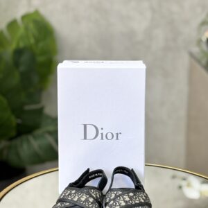 Sandales Dior bb T.22