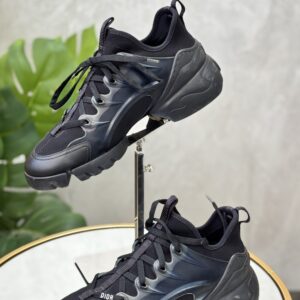 Baskets Dior T.38,5