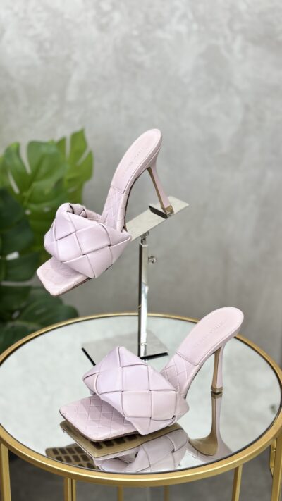 Sandales Bottega Veneta T.38,5