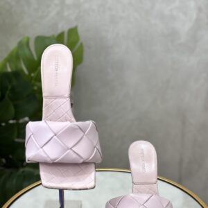 Sandales Bottega Veneta T.38,5