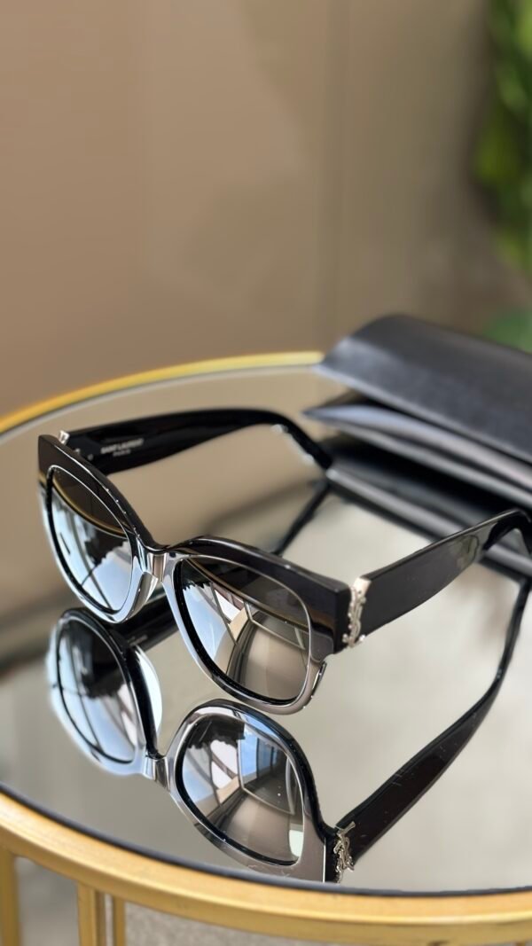 Lunettes Saint Laurent