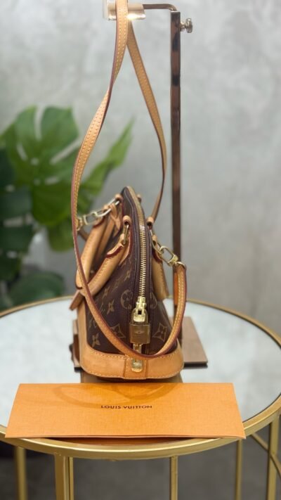 Sac Louis Vuitton bb Alma
