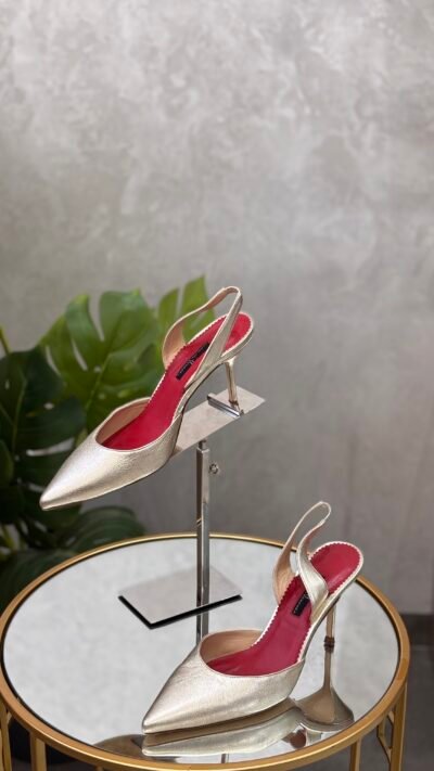 IMG_8097 Slings Carolina Herrera T.39