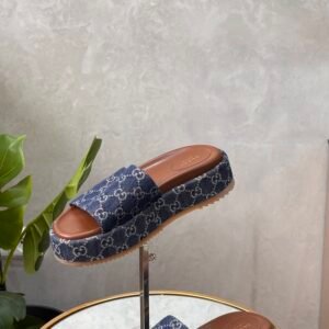 Sandales Gucci T.42