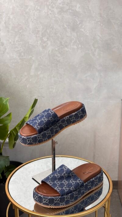 Sandales Gucci T.42