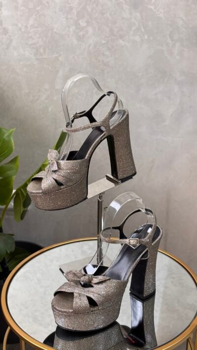 Sandales Saint Laurent T.40