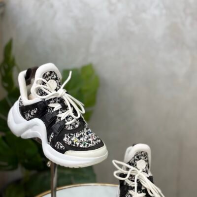Baskets Louis Vuitton T.38