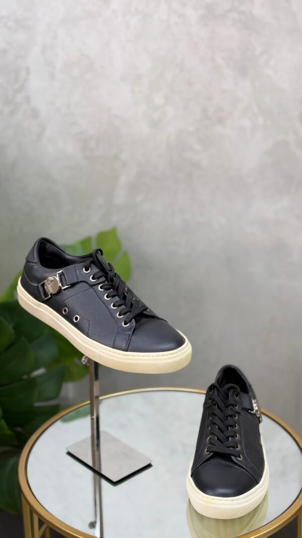Baskets Versace T.40